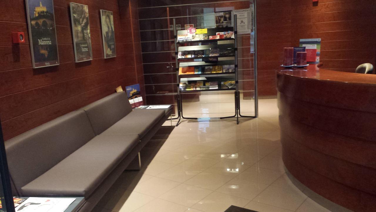 Hotel Els Noguers Manresa Luaran gambar